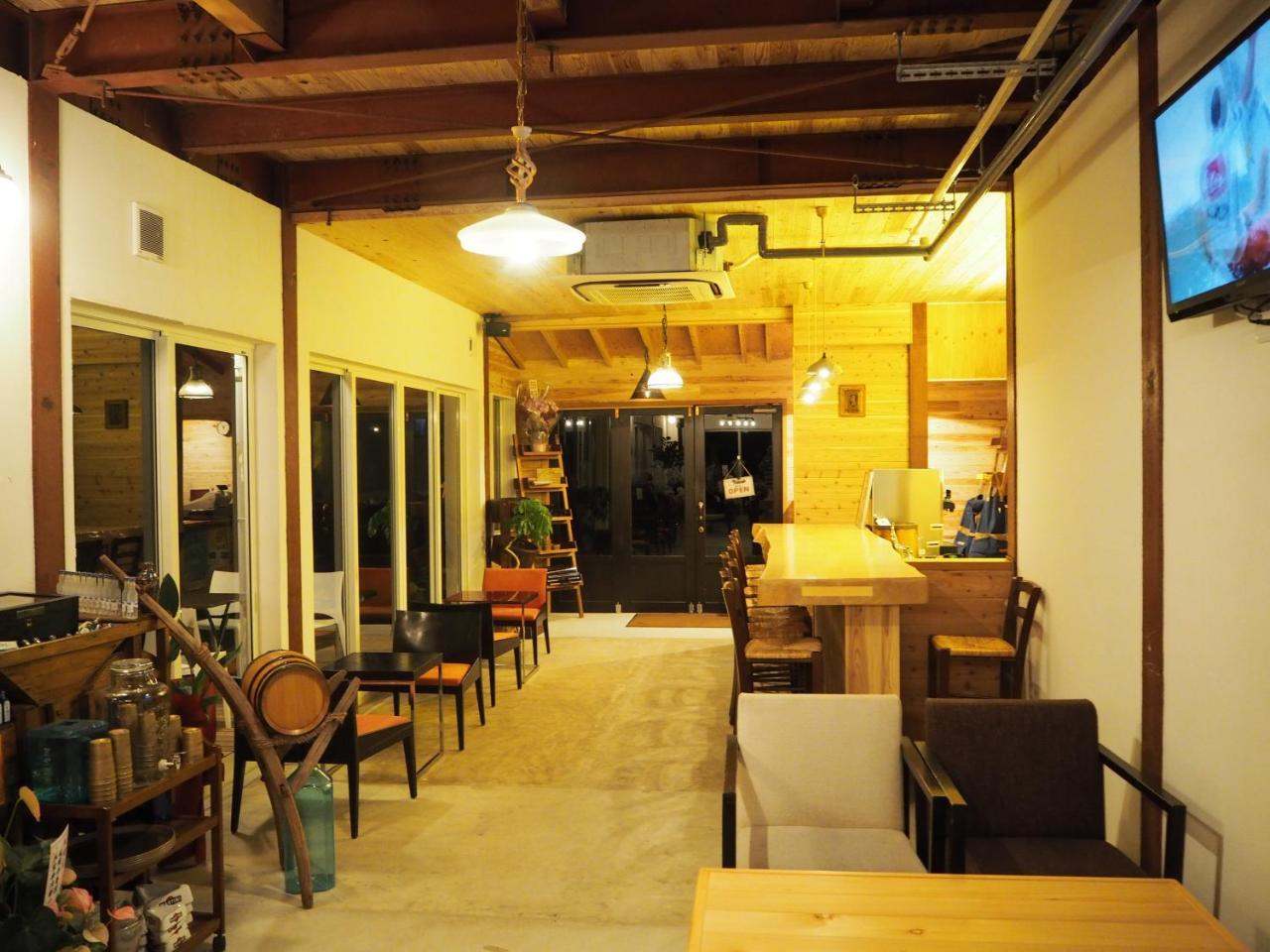 Guesthouse ＆ Beach Cafe Fuego Hyuga Esterno foto